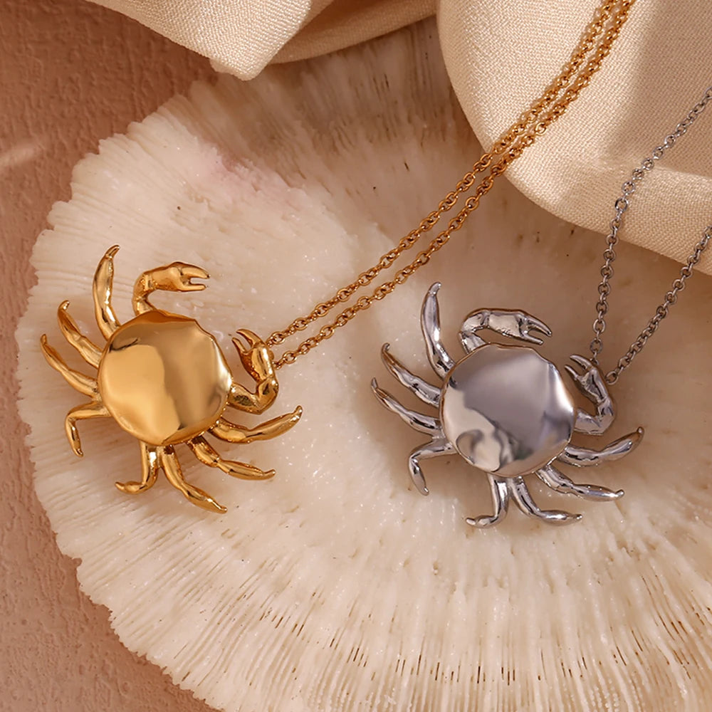 Gili Necklace
