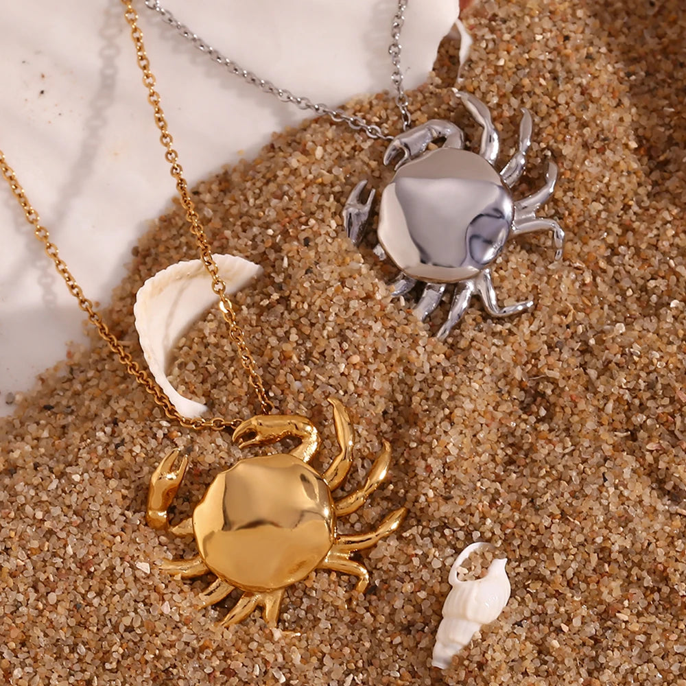 Gili Necklace