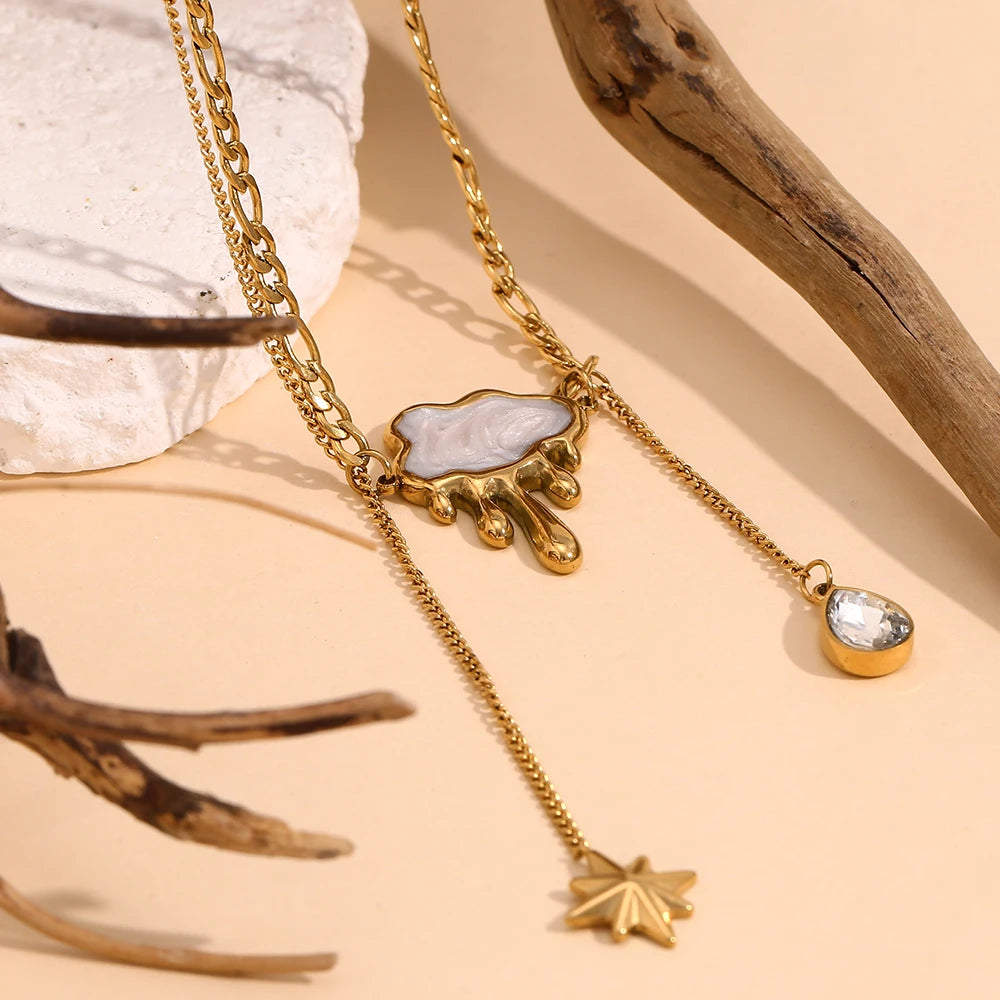 Vik Necklace